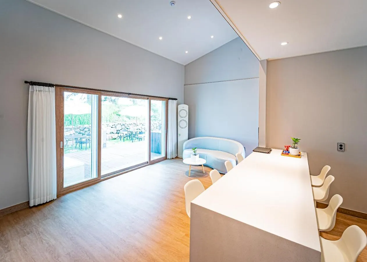 The Private Hamdeok Villa Jeju 0*,